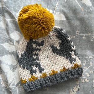 BRAND NEW NEVER WORN Dinosaur “T-Rex” hat Spearmint Baby